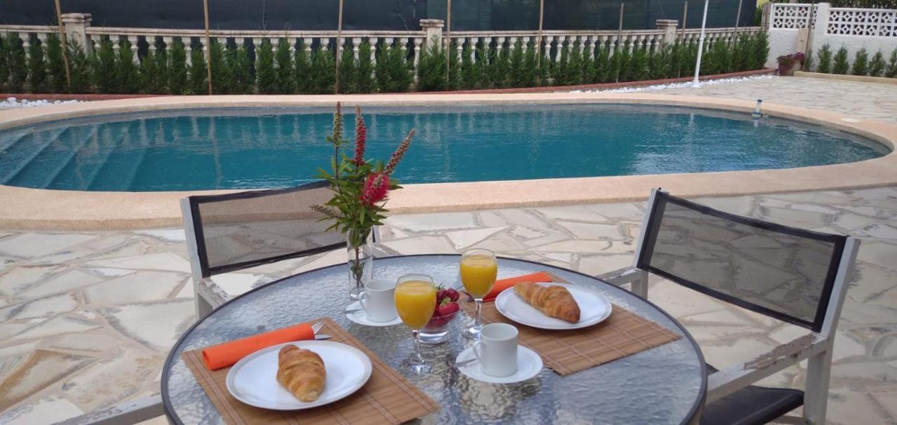 Villa Alhambra - Dale A Tu Familia Las Vacaciones Y El Descanso Que Se Merecen Calpe Luaran gambar